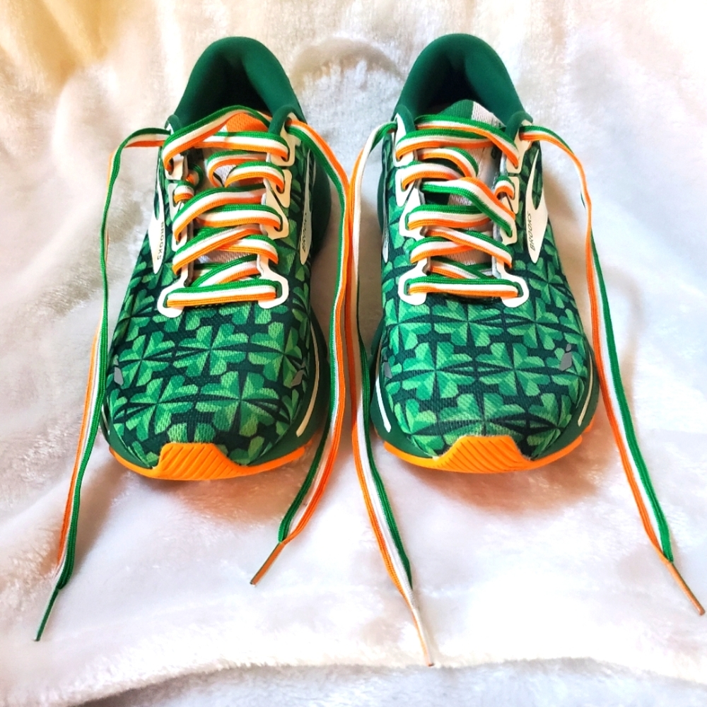 Running shoes